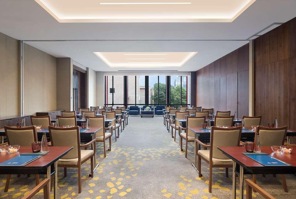 Hilton Garden Inn Bengaluru Embassy Manyata Business Park Létesítmények fotó
